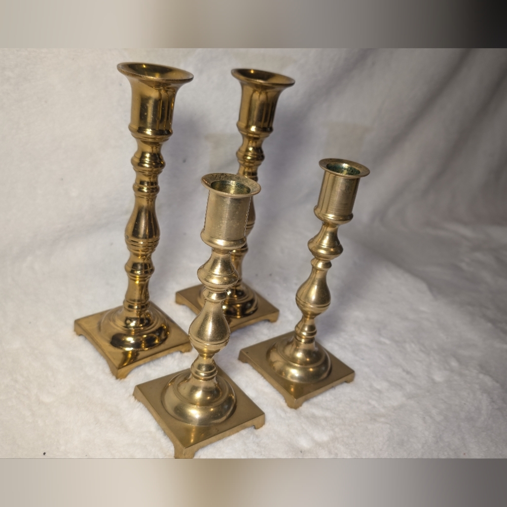 🕯️ Vintage/Antique🕯️Valsan Brass Candlestick Holders Set Of 4